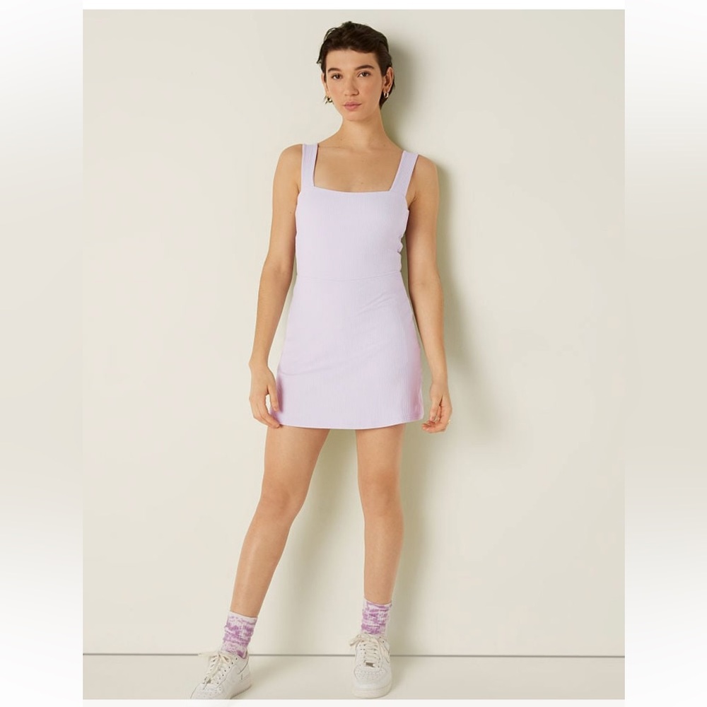 RIB SQUARE NECK ACTIVE DRESS